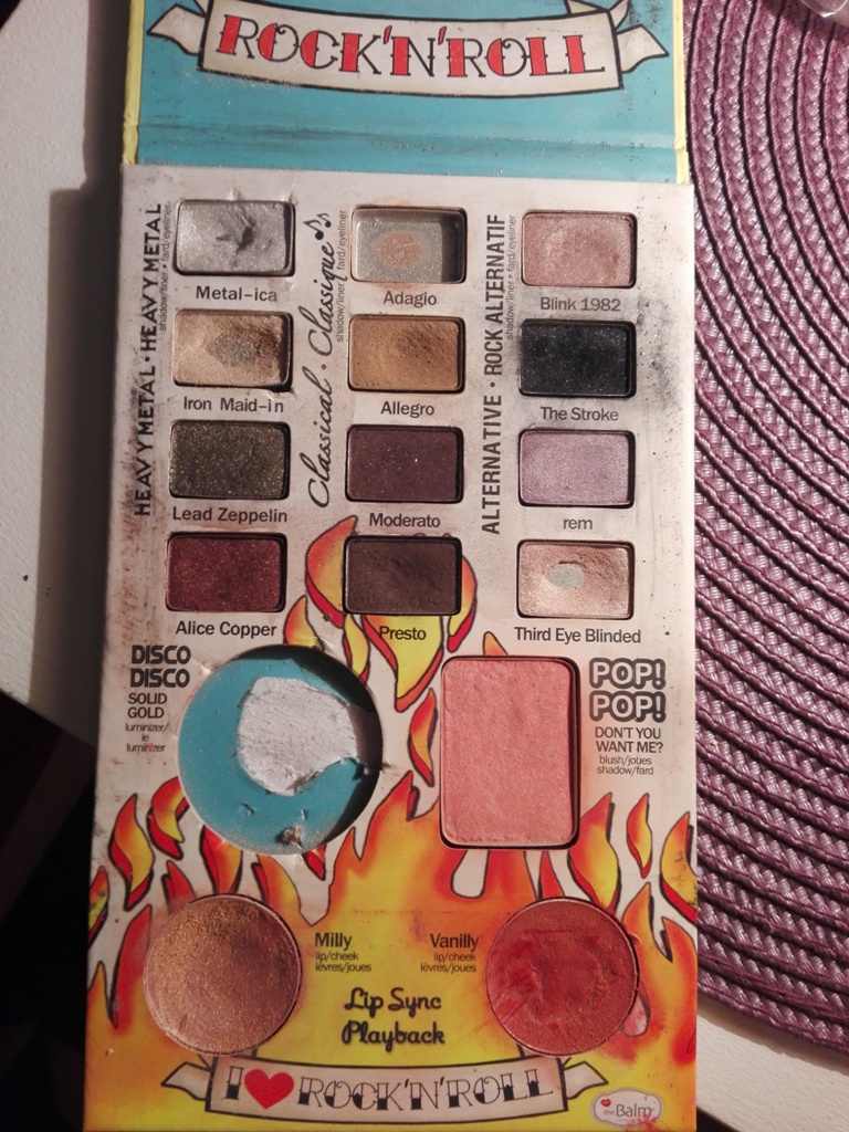 THE BALM JOVI paleta cieni