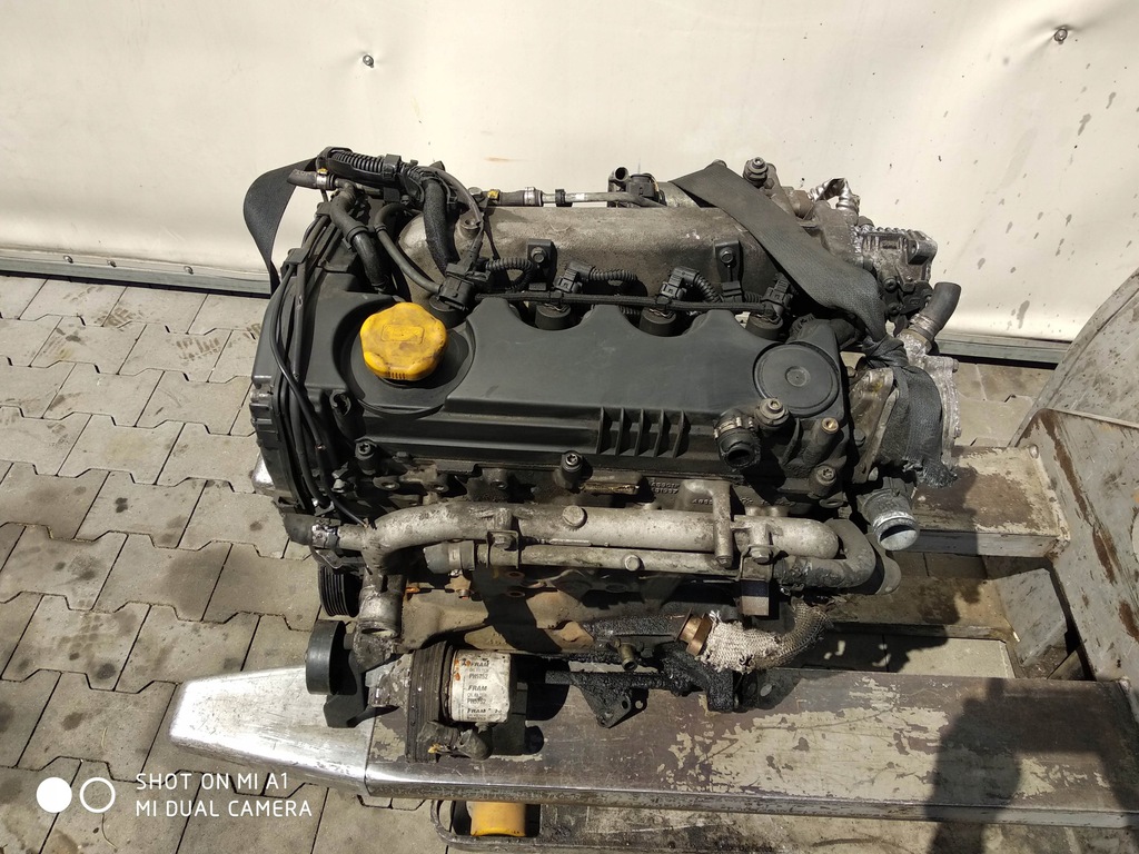 SILNIK KOMPLETNY FIAT STILO 1.9 JTD 80KM 192A3000