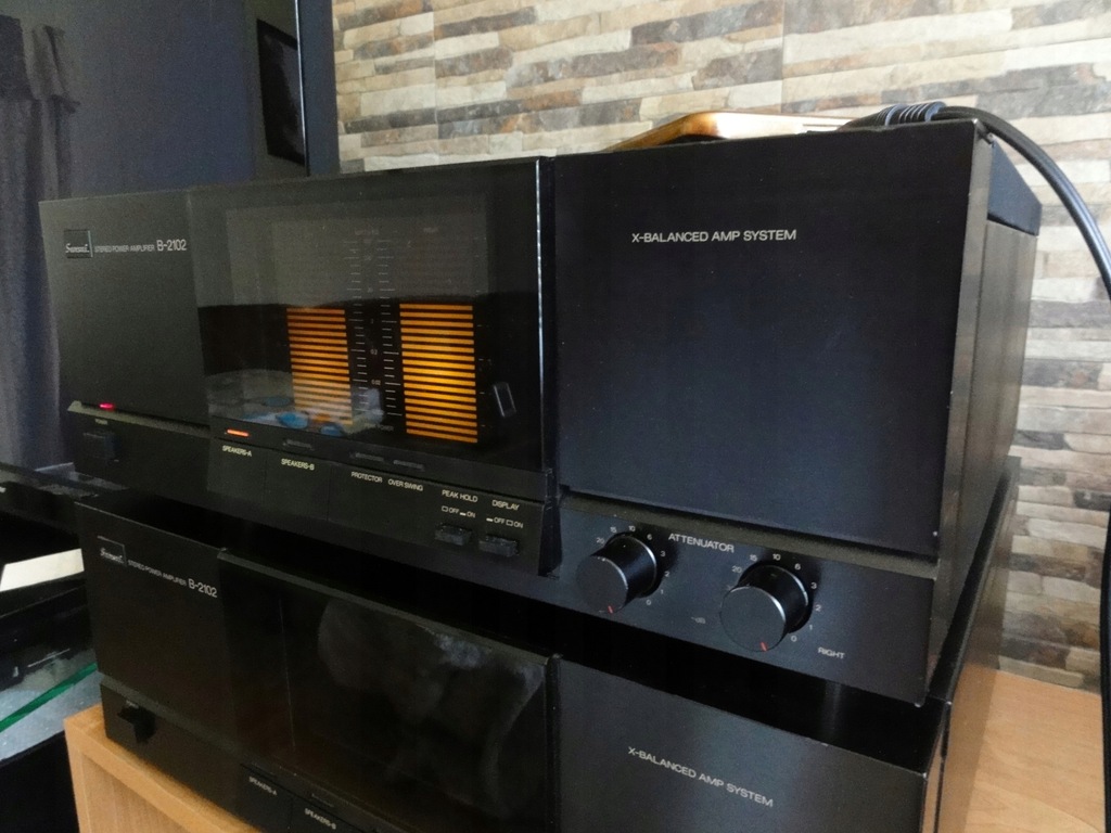 Końcówka mocy Sansui B-2102