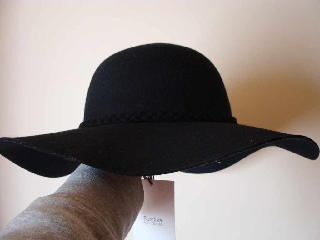 Bershka NOWY czarny szeroki kapelusz z plecionką S