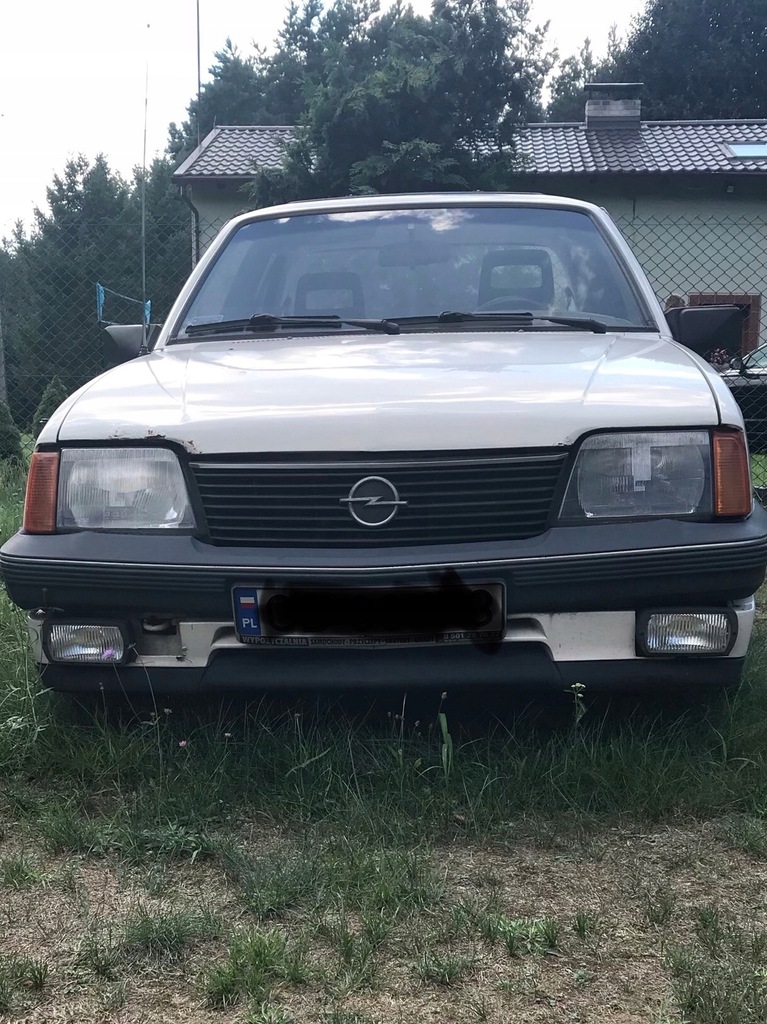 Opel ascona 1982