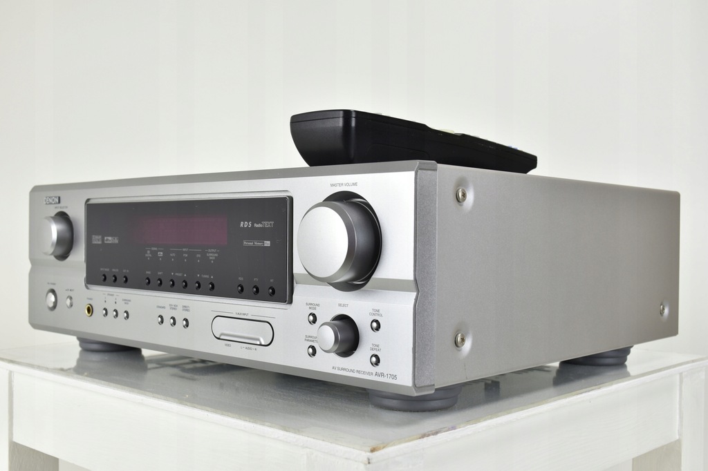 AMPLITUNER DENON AVR-1705 + PILOT