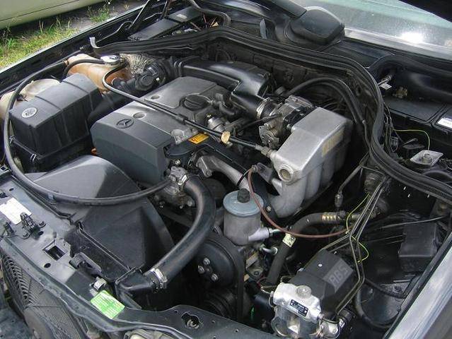 SILNIK MERCEDES W124 E220 2,2 BENZYNA M111 BDB