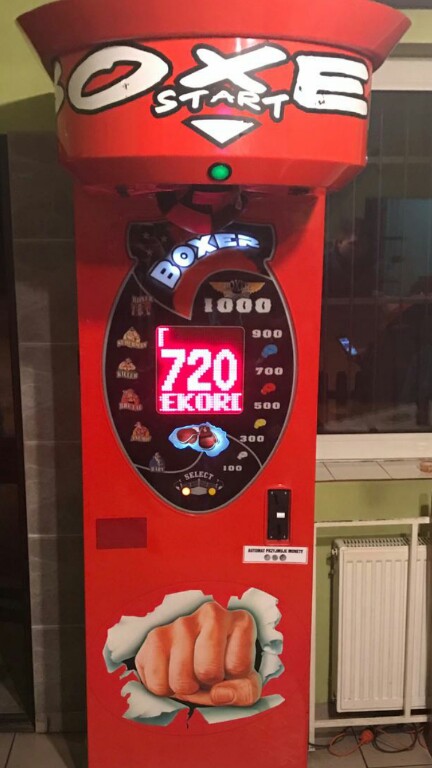 Boxer automat zarobkowy