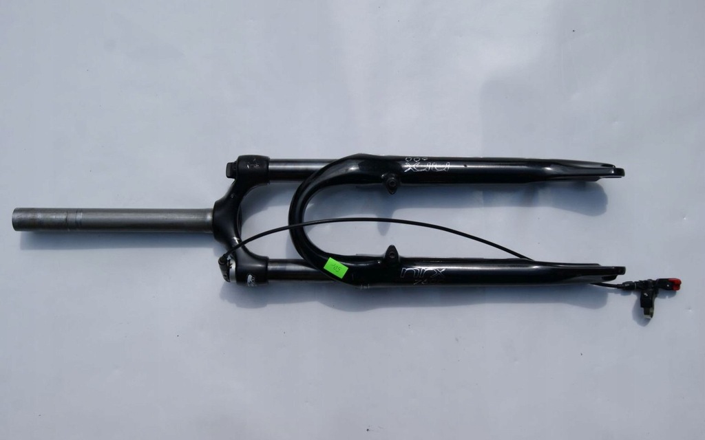 Amortyzator czarny NRX 7600 26'' 1-1/8''bez gwintu