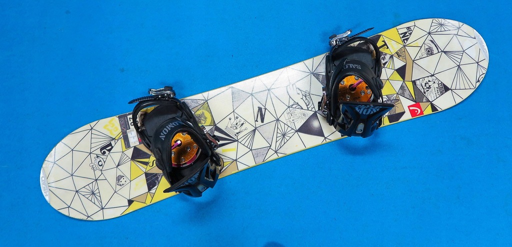 snowboard HEAD TRIBUTE jr 120 cm ROCKER