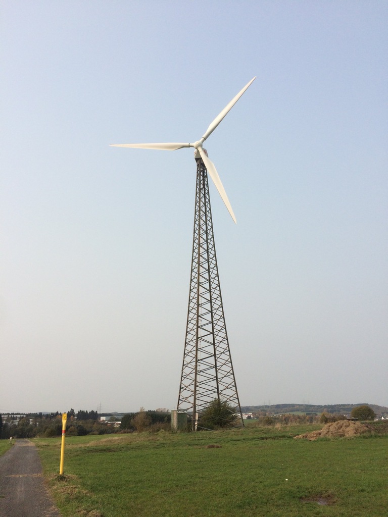 wieża kratowa 40 m, maszt ( elektrownia wiatrowa )