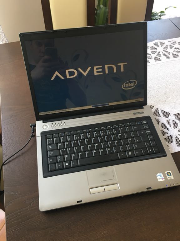 Laptop Advent 7203 Okazja Działa Polecam