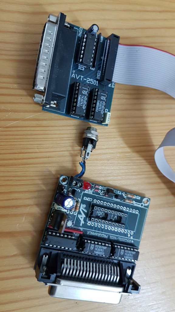 Zestaw BASCOM AVR dla procesorów 8051