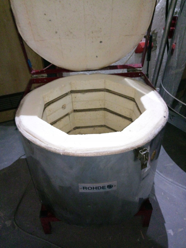 Piec do wypalania ,wypalu. ceramiki Rohde 43 l