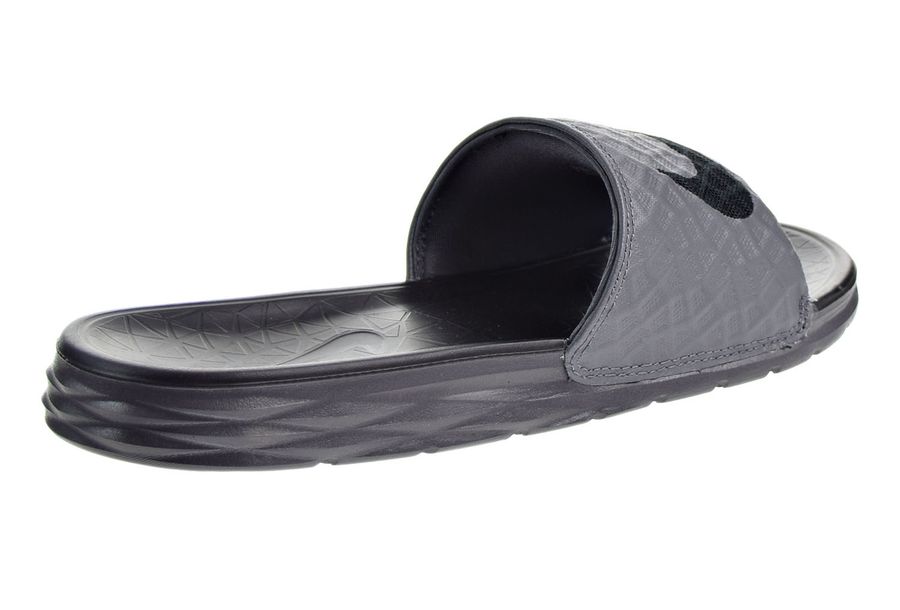 nike benassi 45