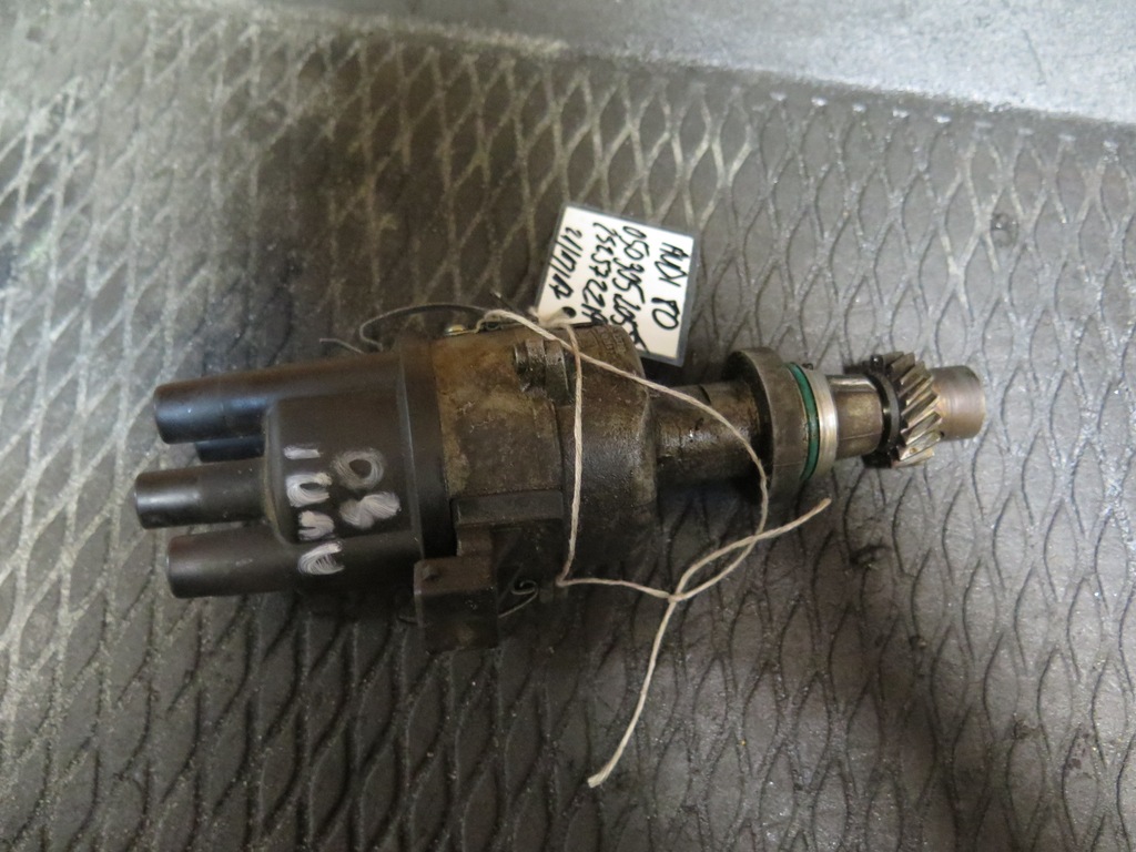 APARAT ZAPŁONOWY VW AUDI 80 0509052058 2525722A