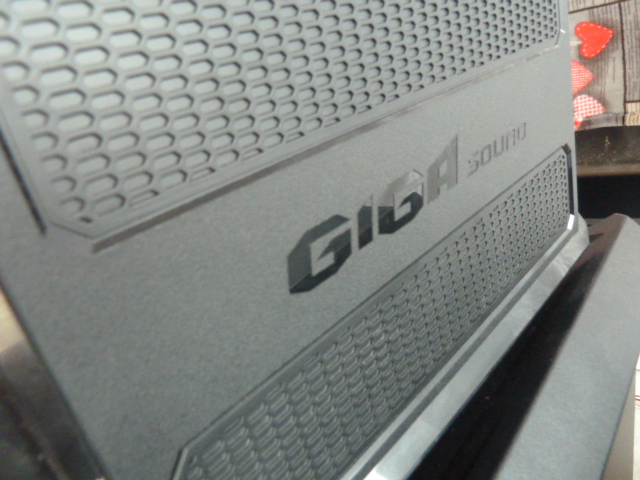 Купить Звуковая башня Samsung Giga: отзывы, фото, характеристики в интерне-магазине Aredi.ru