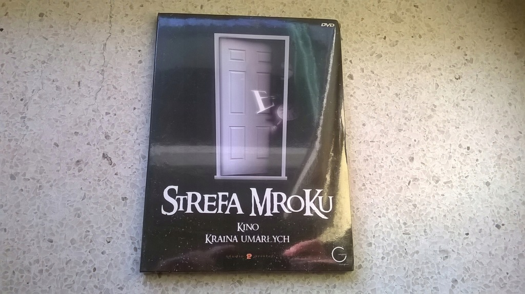 STREFA MROKU: KINO / KRAINA UMARŁYCH (1994)