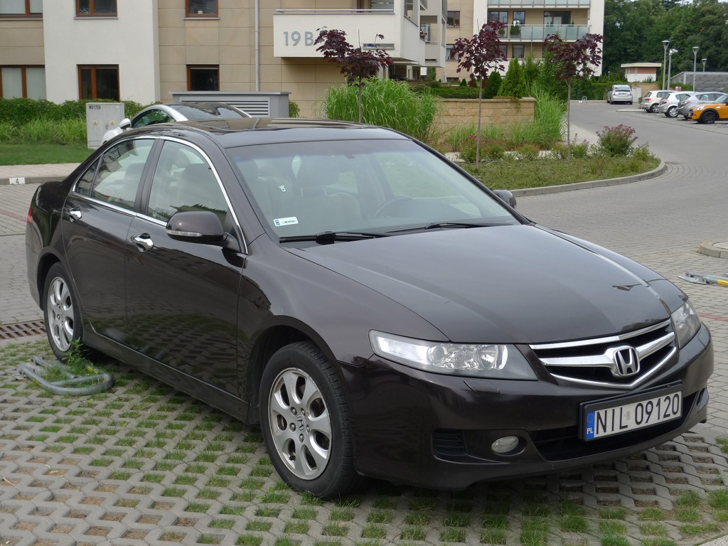 Honda Accord VII 2.0 Executive Salon PL