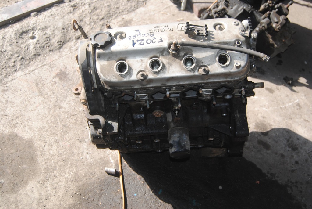 Silnik słupek Honda ACCORD 2,0 16V F20Z1 7228220923