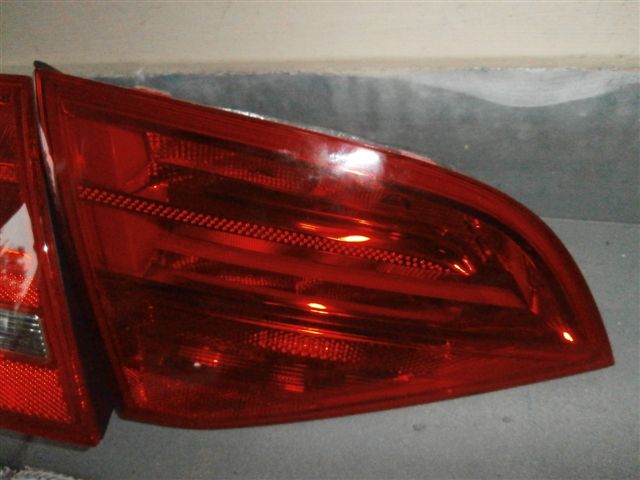 light rear part rear left AUDI A4 08- kombi do bonnet