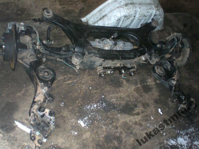 otoč tlumič rameno JUKE 1.6 DIG-T 4x4 555021KD0A