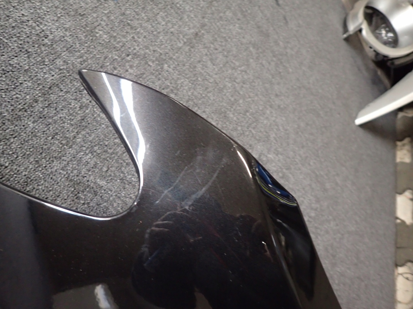 FENDER FRONT RIGHT BMW 5 V F10 F11