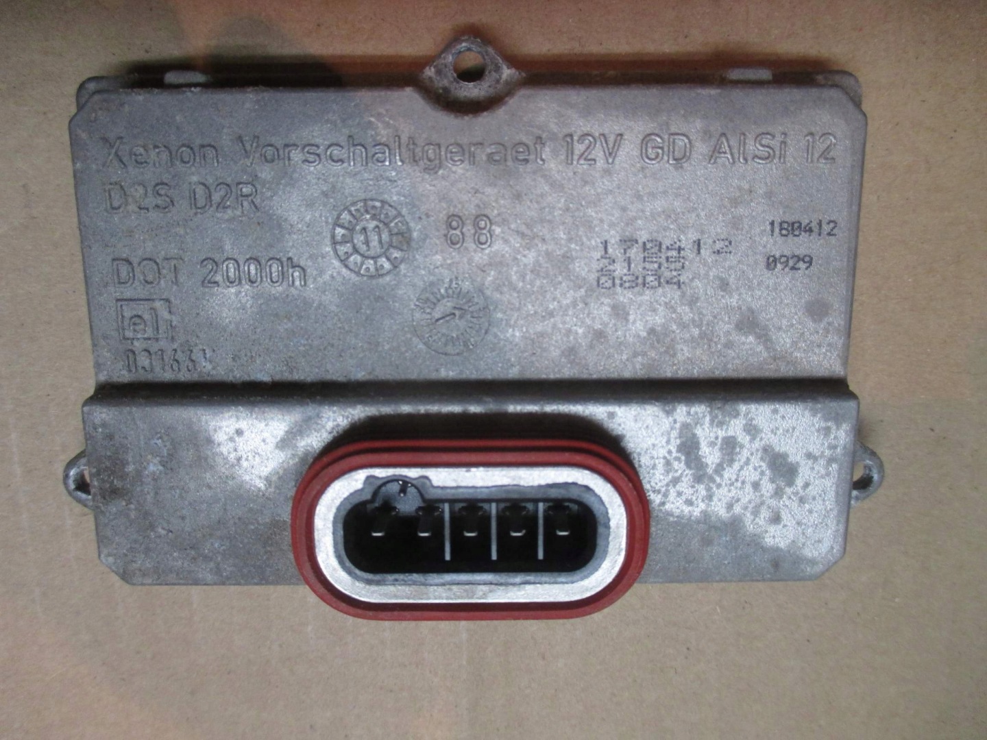 control unit AUDI MERCEDES RENAULT 5DV00829000