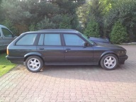 BMW E30 LISTWA DRZWI LISTWY BOCZNE