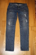 Damskie jeansy z dziurami marki Tru Trussardi