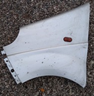 blotnik lewy przedni przod renault traffic VIVARO