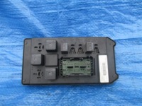 фото thumb №2, Коробка предохранителей jeep grand cherokee 3.0crd