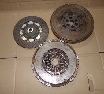 фото thumb №2, Vw passat b6 колесо двомасовий зчеплення диск притиск