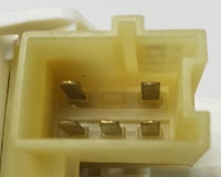 фото thumb №8, Моторчик стекло левый задняя w204 a2048200642