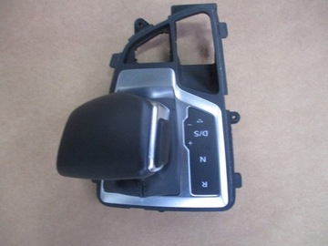 фото thumb №1, Ручка домкрат чохол панель передач audi q7 4m0