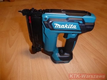 Аккумуляторный гвоздезабиватель 18В MAKITA DPT353RFJ 2 x 3,0 Ач