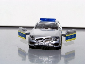 SIKU 1504 MERCEDES-BENZ E 350 CDI POLIZEI