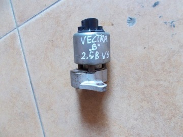 фото thumb №1, Vectra b 2.5b v6 клапан egr.