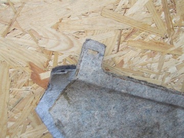 фото thumb №9, 5 mercedes w124 правая чёрная защита обивка туннеля среднего