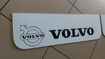 Chlapacz fartuch osłona logo VOLVO CENA za 2SZT