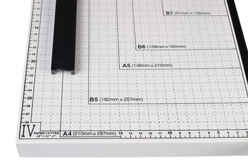 Гильотинный нож-триммер для бумаги формата А4.