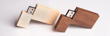 Флеш-накопитель, 32 ГБ, USB3.0 + 4 гравера