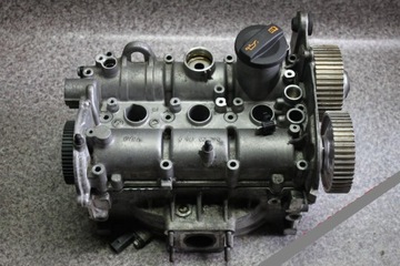 Vw up citigo 1.0mpi chy головка вали 04c103475d фото №1