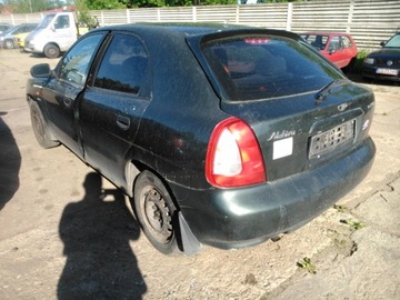 Лампа зад l i p daewoo nubira -запчастини фото №1