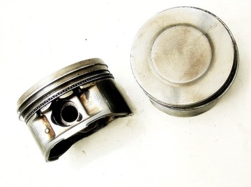 Поршень ford 2.5 v6 mondeo mk1 mk2 фото №1