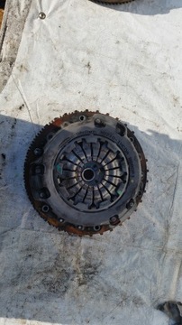 Зчеплення micra iv 1,2 притиск 30210-1hc0a диск фото №1