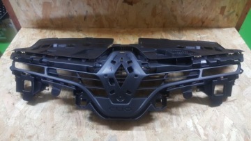 решетка радиатора renault CLIO IV 4 оригинал