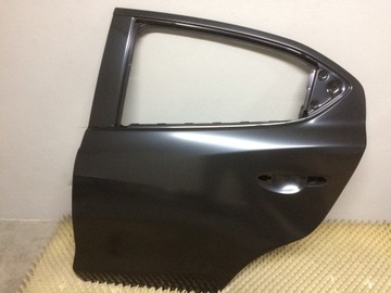 Mazda 2 demio left door new 2015 - 2018, фото