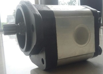 Pump hydraulic john deere 6020 6420 al156335, фото