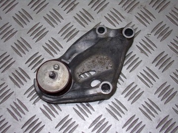 Mercedes w222 s 350 cdi кронштейн опора 2224900040, фото