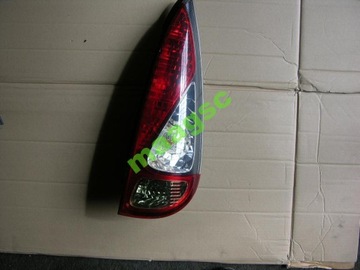Toyota yaris verso 03 - 05 right rear light restyling, фото