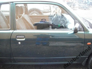 Daihatsu cuore 5 v l7 3-дверный 99 - 03 дверь правая передняя (przednie) - без ржавчины - в хорошем состоянии, фото