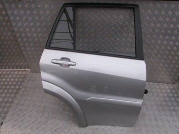 Door pt right rear color 1d4 toyota rav4 restyling 03r, фото