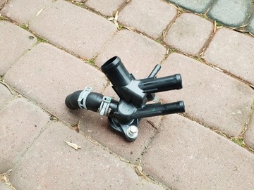 Thermostat hull 1. 4t opel astra k v 180402a1, фото